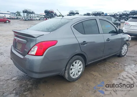 2017 Nissan Versa 1.6 S+ из США, поврежденный, VIN 3N1CN7AP1HL863684
